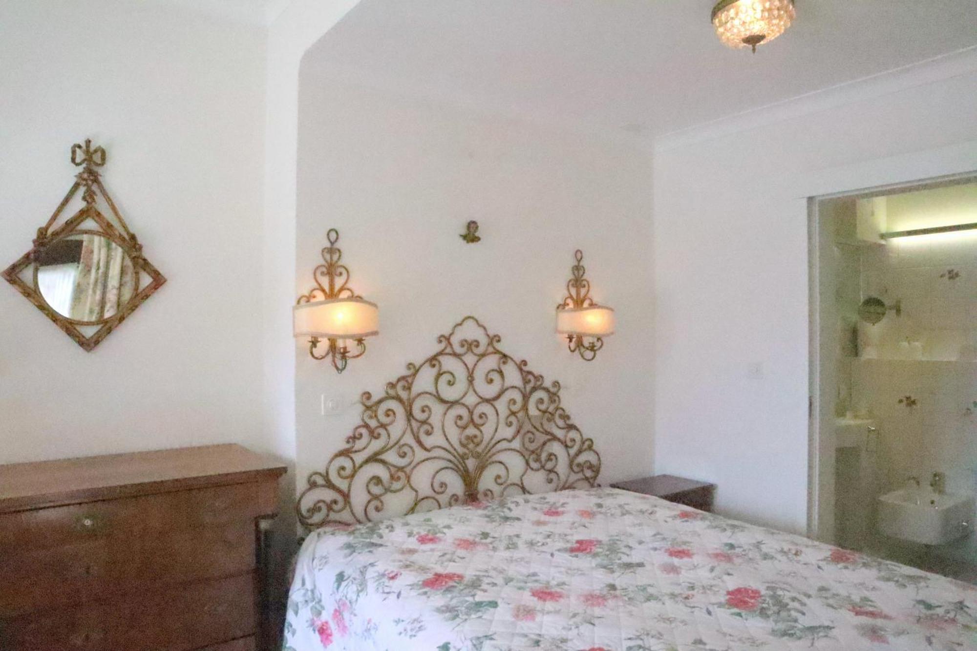 Barony Le Pergole Holiday Apartments لوغانو المظهر الخارجي الصورة