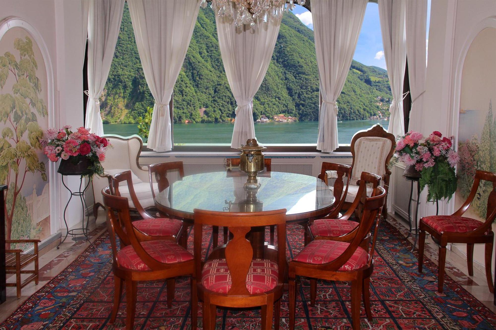 Barony Le Pergole Holiday Apartments لوغانو المظهر الخارجي الصورة